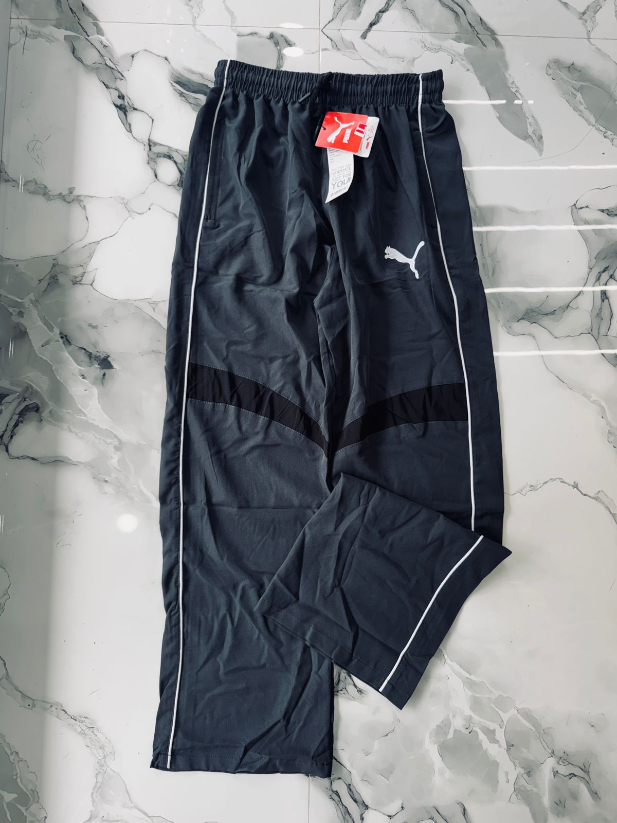 Puma Black Premium Training Track Pants with Grey Chevron Panel – Sports Joggers for Men