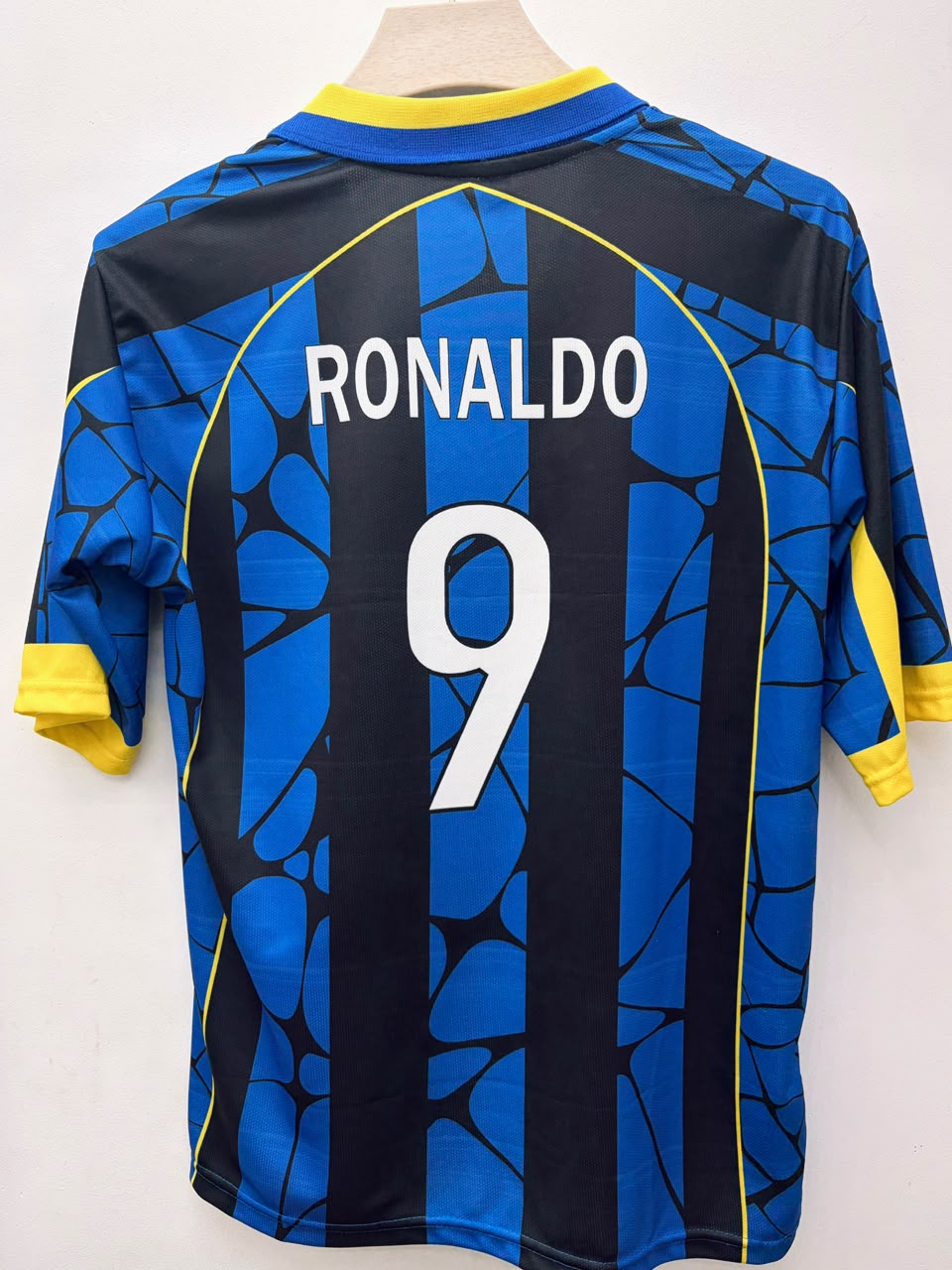 Inter Milan – Ronaldo Nazário #9 Embroidery Jersey (Special Graphic Edition)