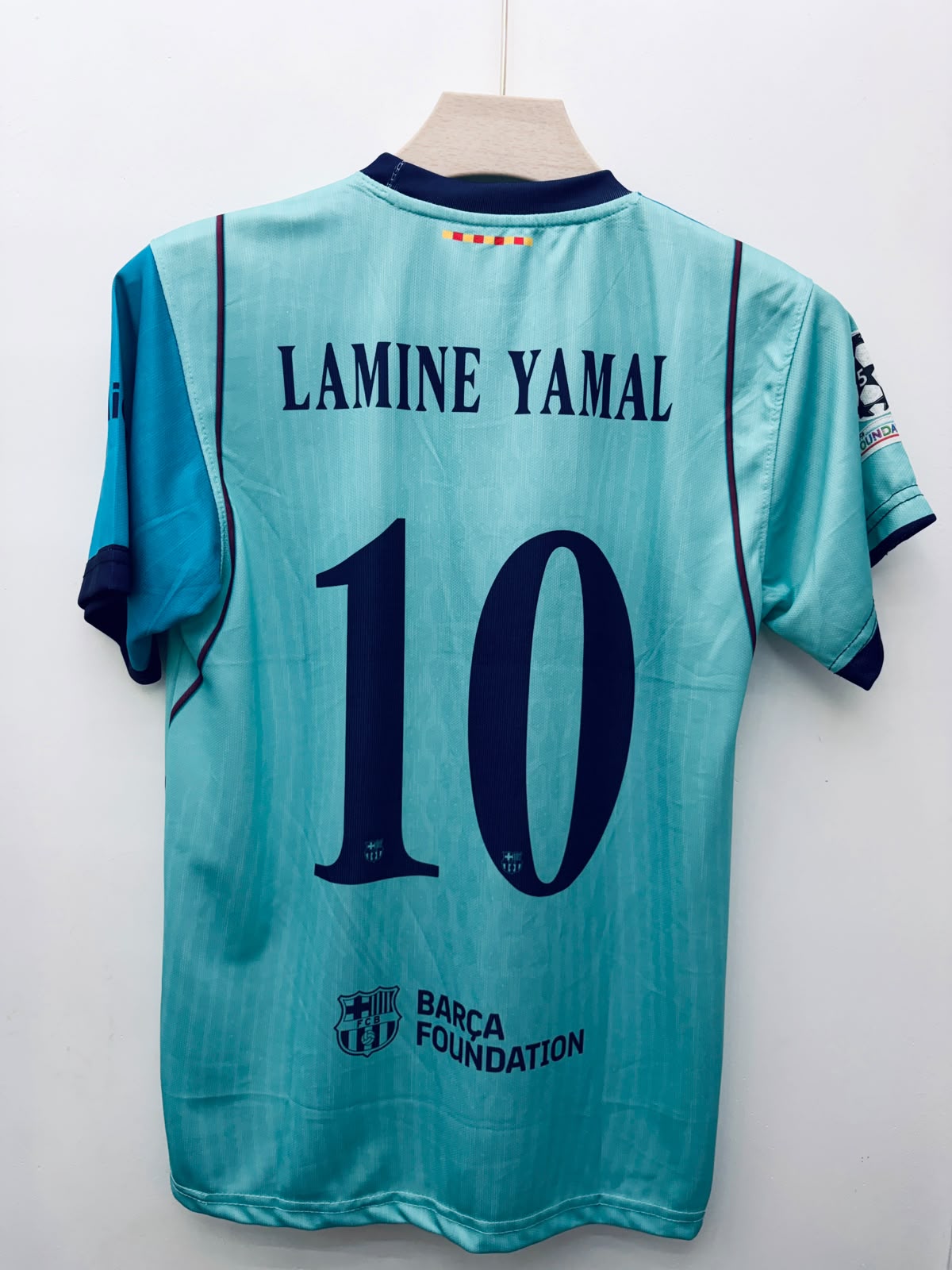 FC Barcelona – Lamine Yamal #10 Round Neck Embroidery Jersey (2023–24 Away Kit)